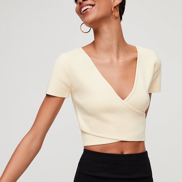 Aritzia Tops - Aritzia Babaton Crossed Sculpt Tee